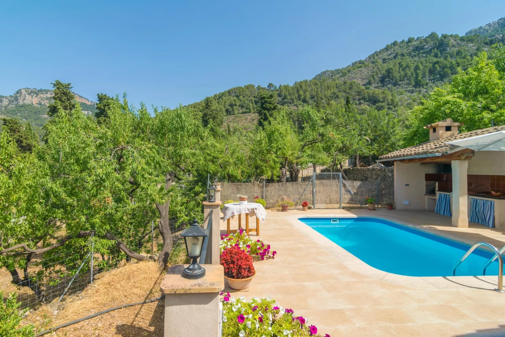 Can Fabiol - Adults Only-Pool
