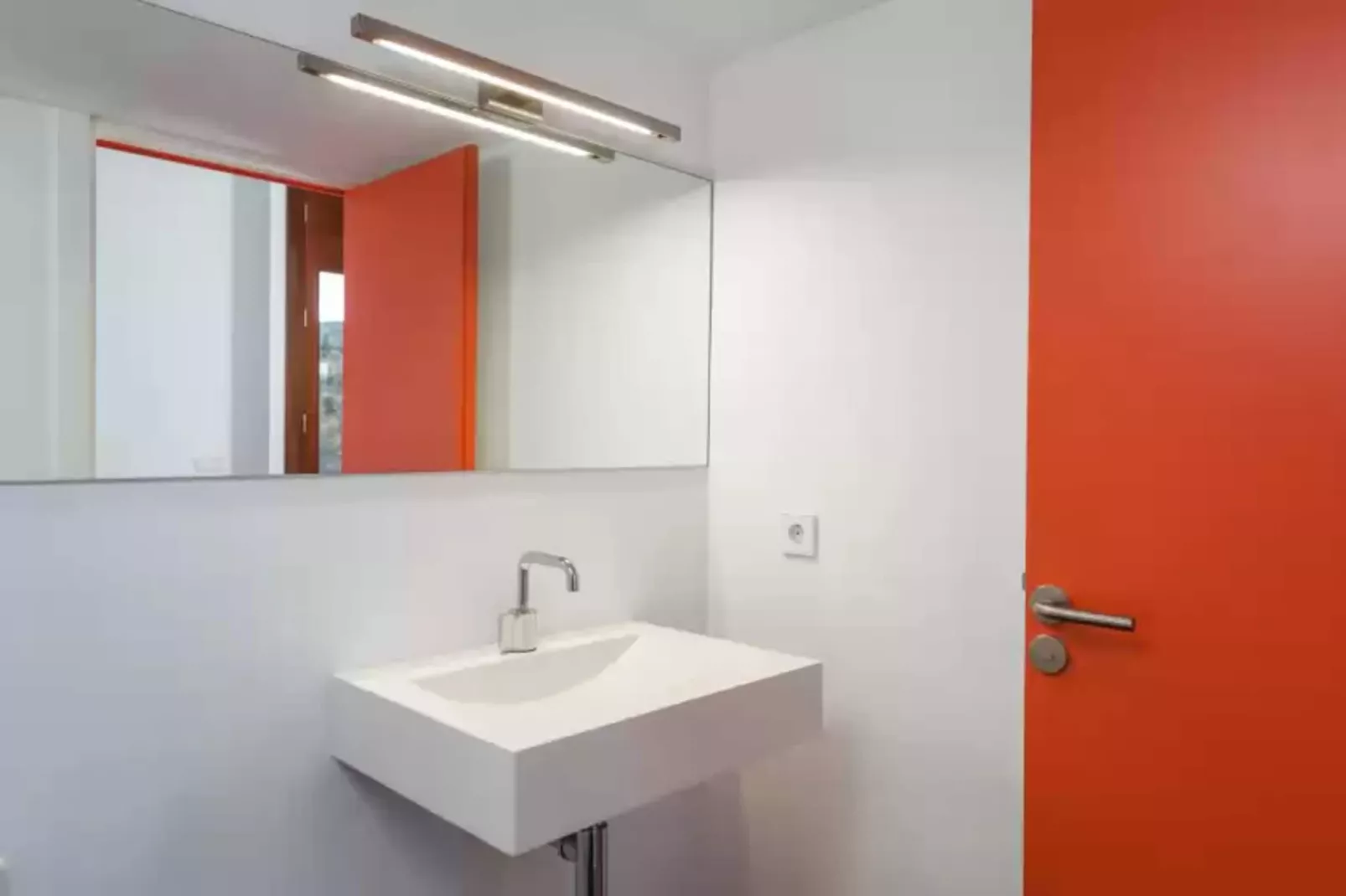 Can Cabrit-Bathroom