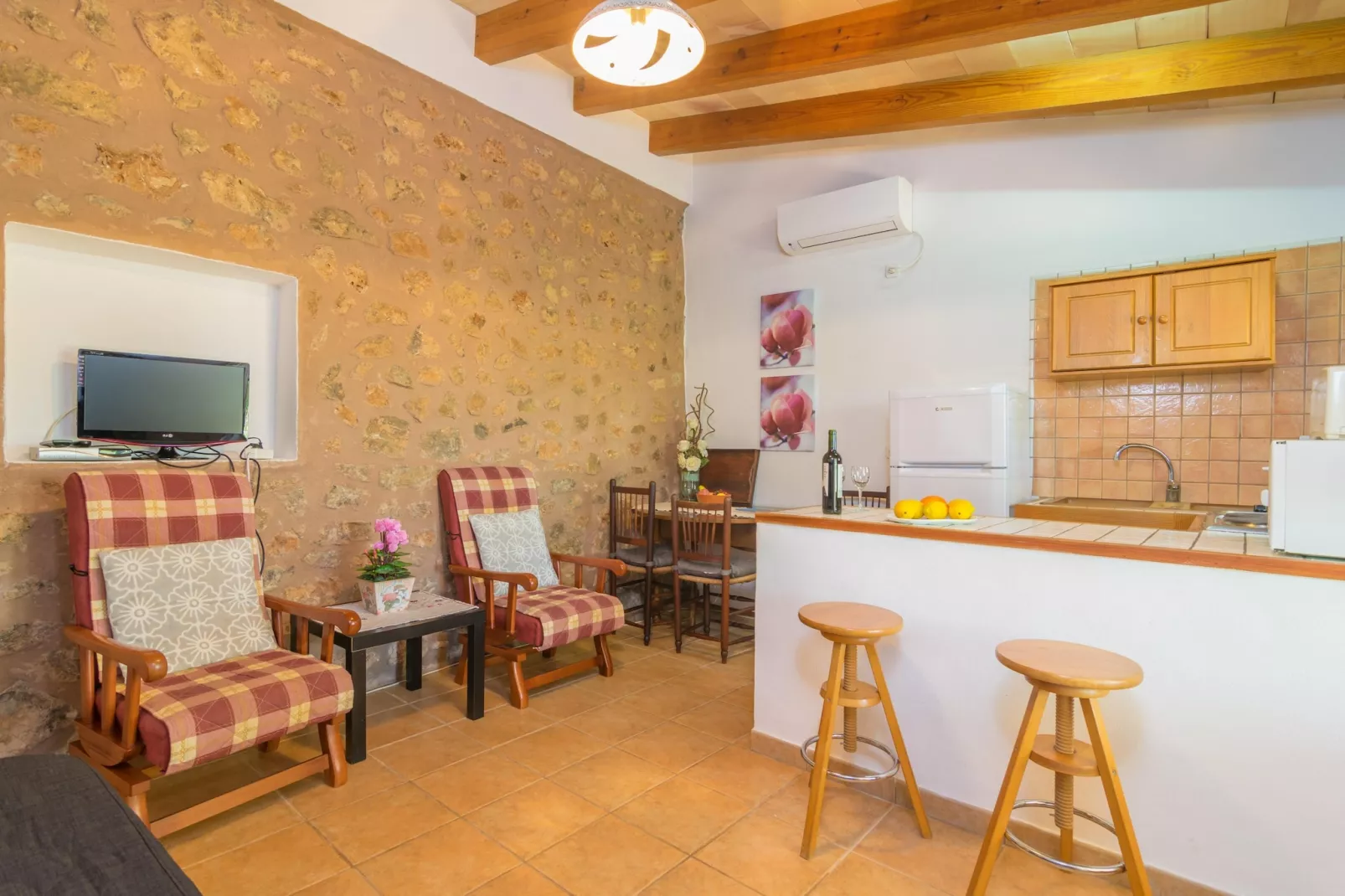 Can Fabiol - Adults Only-Living room