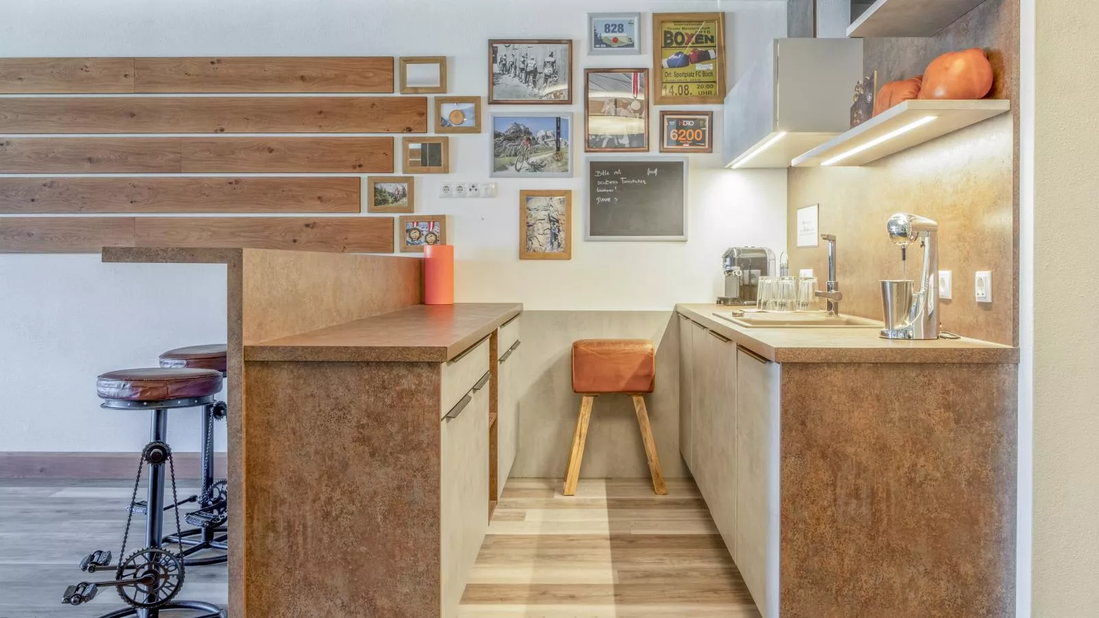 Helfenstein Lodge-Kitchen