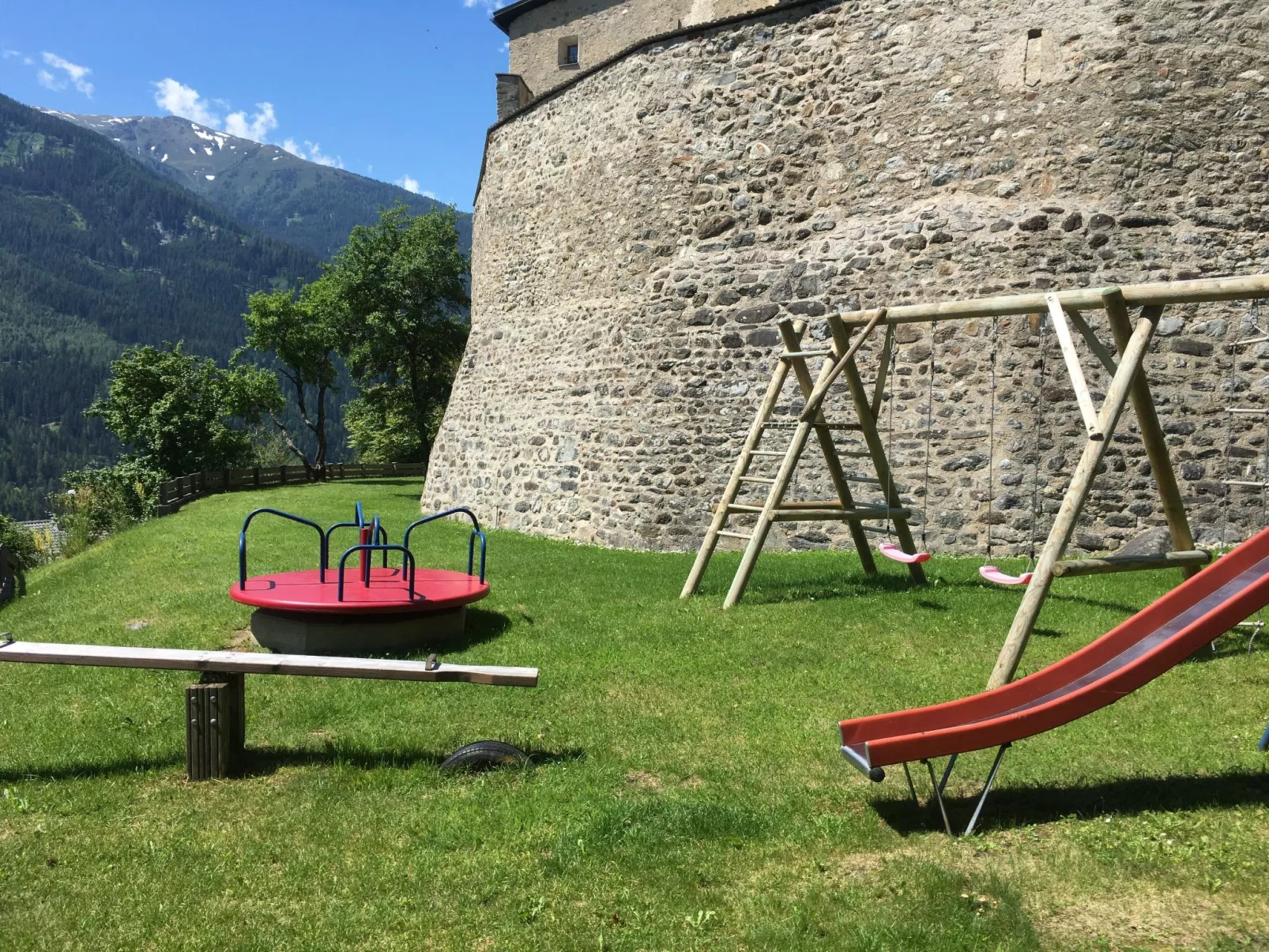 Burg Biedenegg, Sigwein-Draußen
