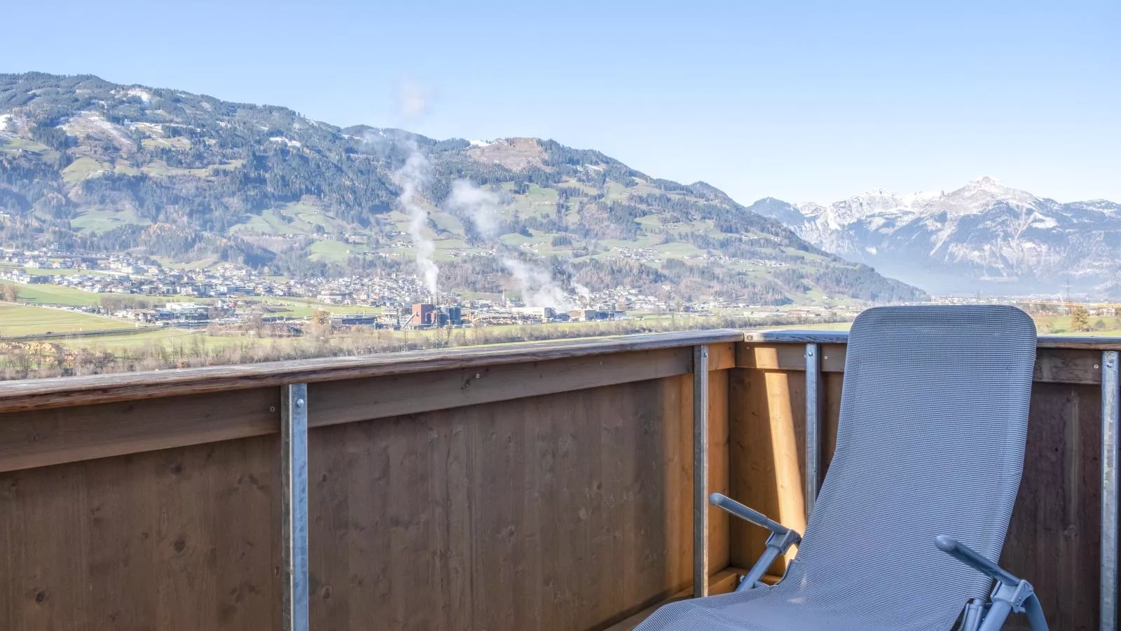 Helfenstein Lodge-Terrace balcony