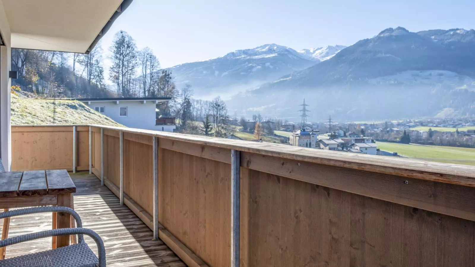 Helfenstein Lodge-Terrace balcony