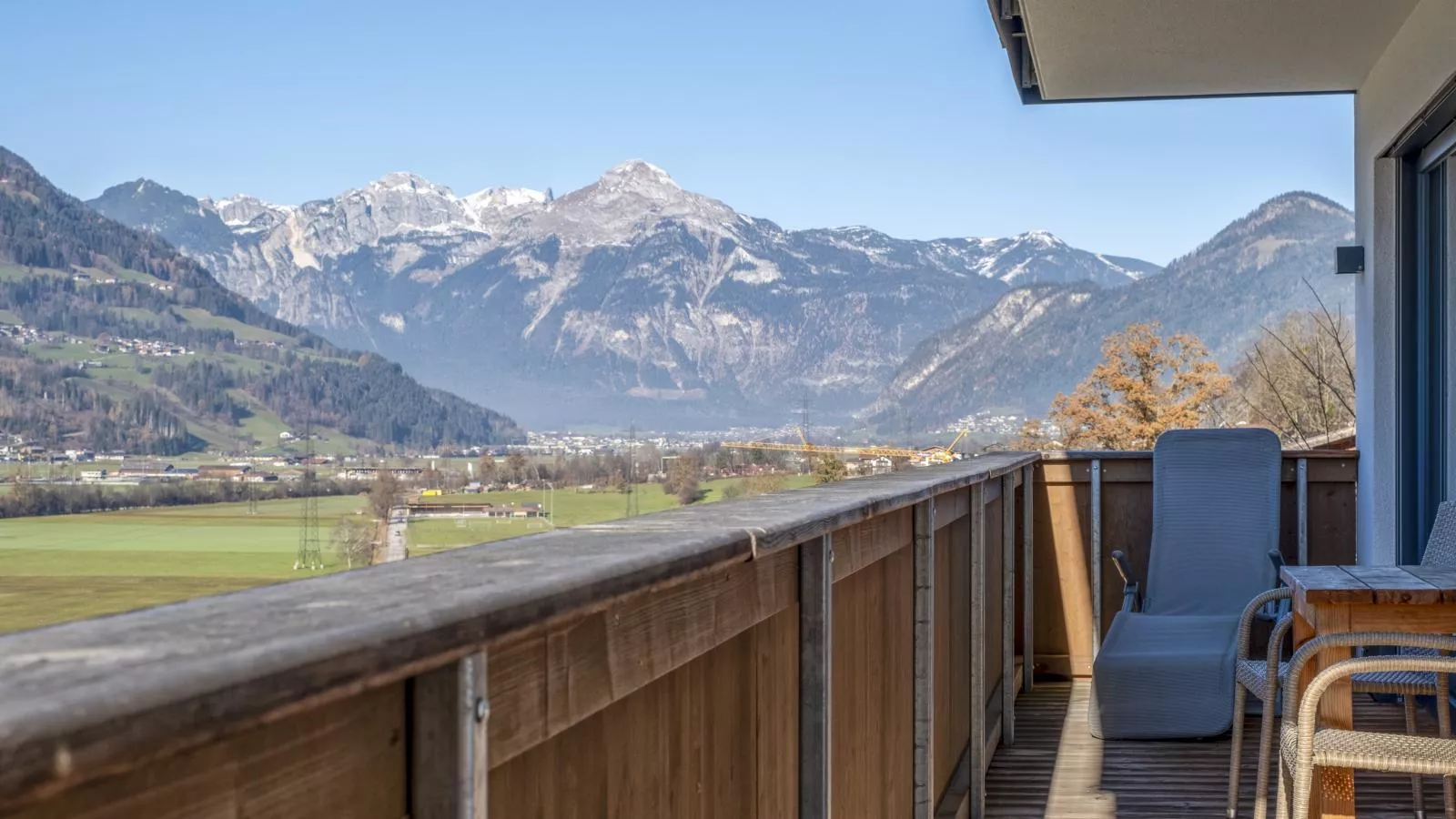 Helfenstein Lodge-Terrace balcony