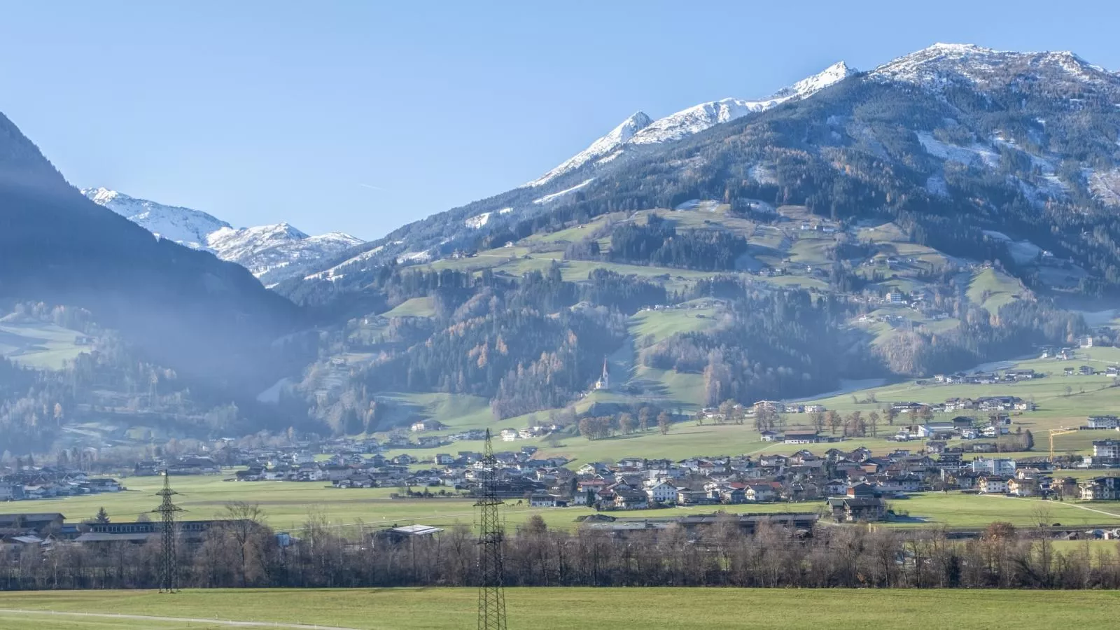 Helfenstein Lodge-View summer