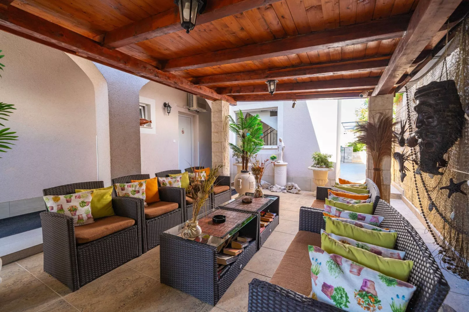 Apartments Aura - Comfort Studio Apartment 2 with shared swimming pool-Outdoor