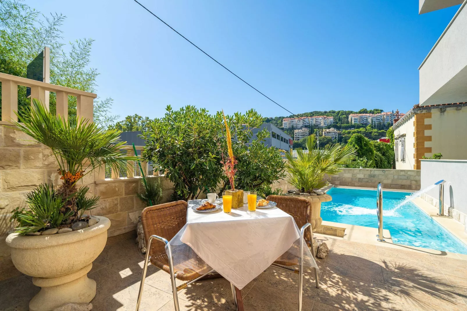 Apartments Aura - Comfort Studio Apartment 2 with shared swimming pool-Outdoor