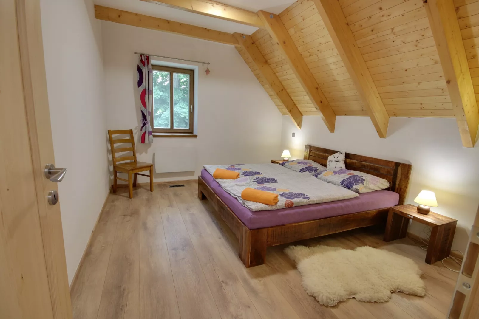 Korenov LPM010-Bedroom