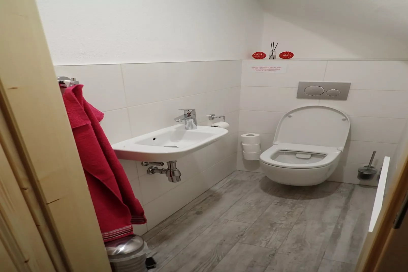 Korenov LPM010-Bathroom