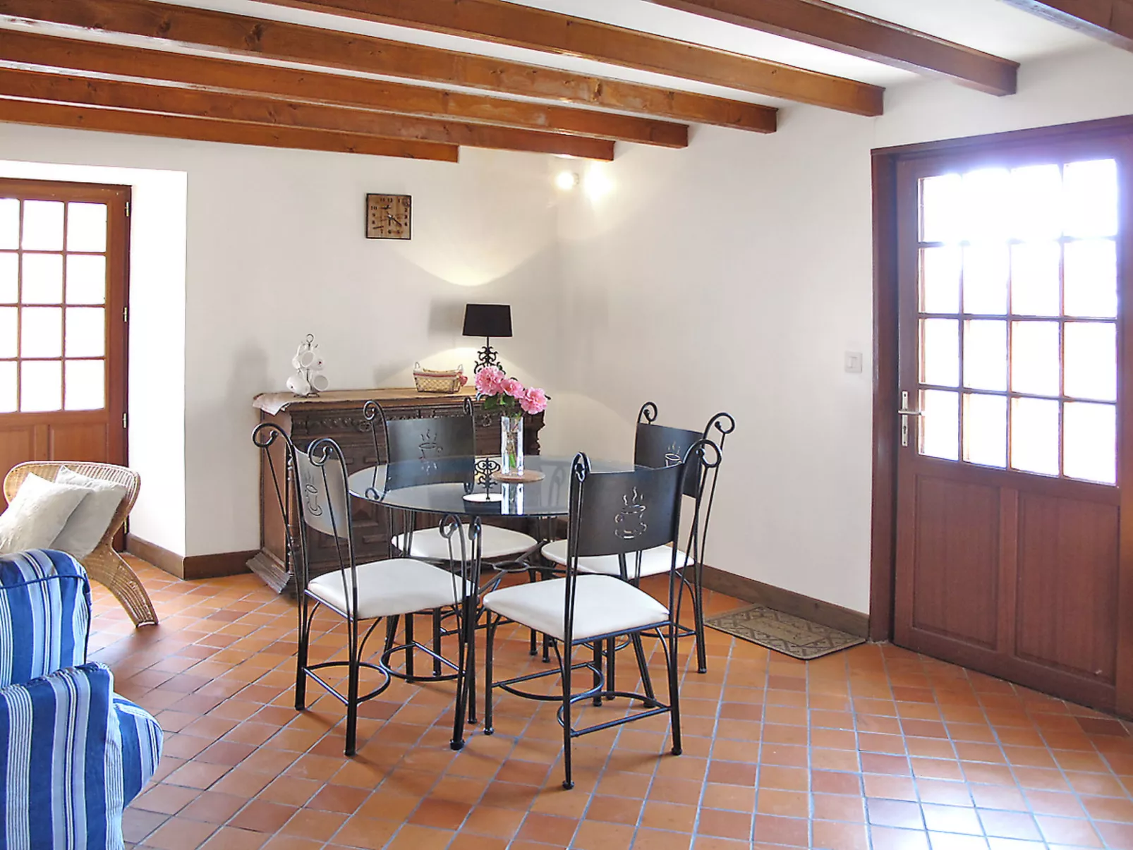 La Voisinière no. 3-Inside
