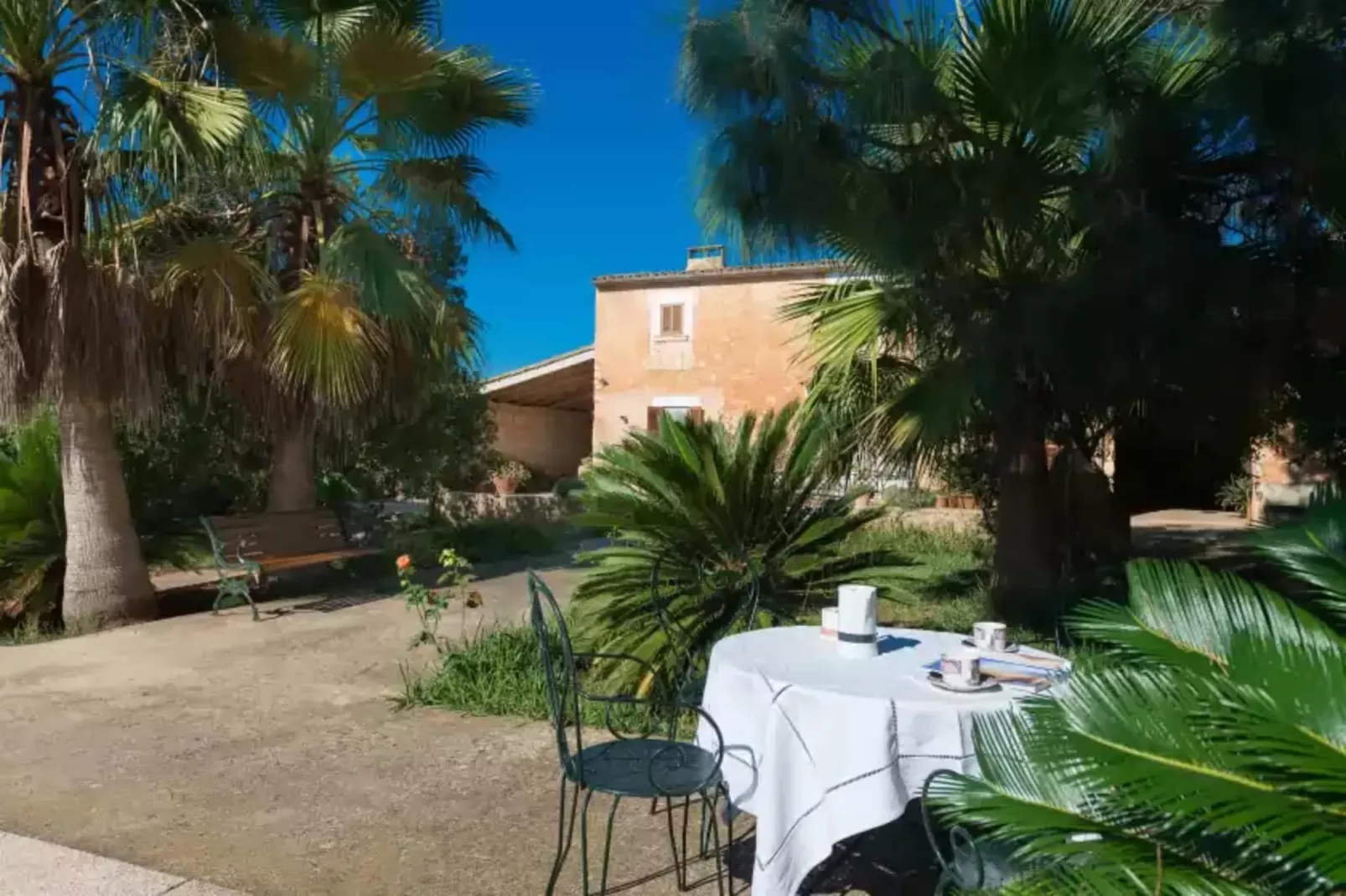 Son Obra Nou-Exterior summer