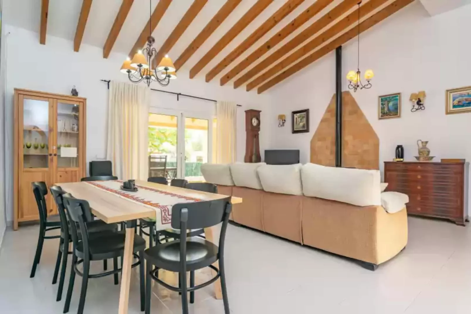 Casa El Cipres-Dining room
