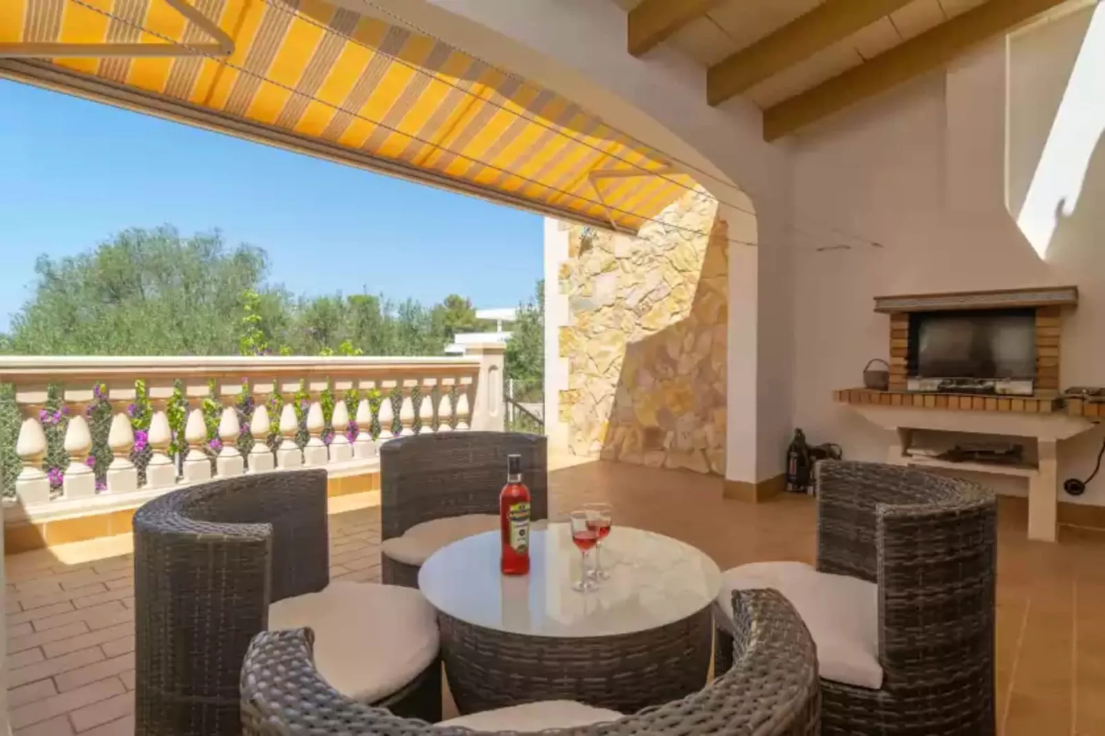 Casa El Cipres-Terrace balcony