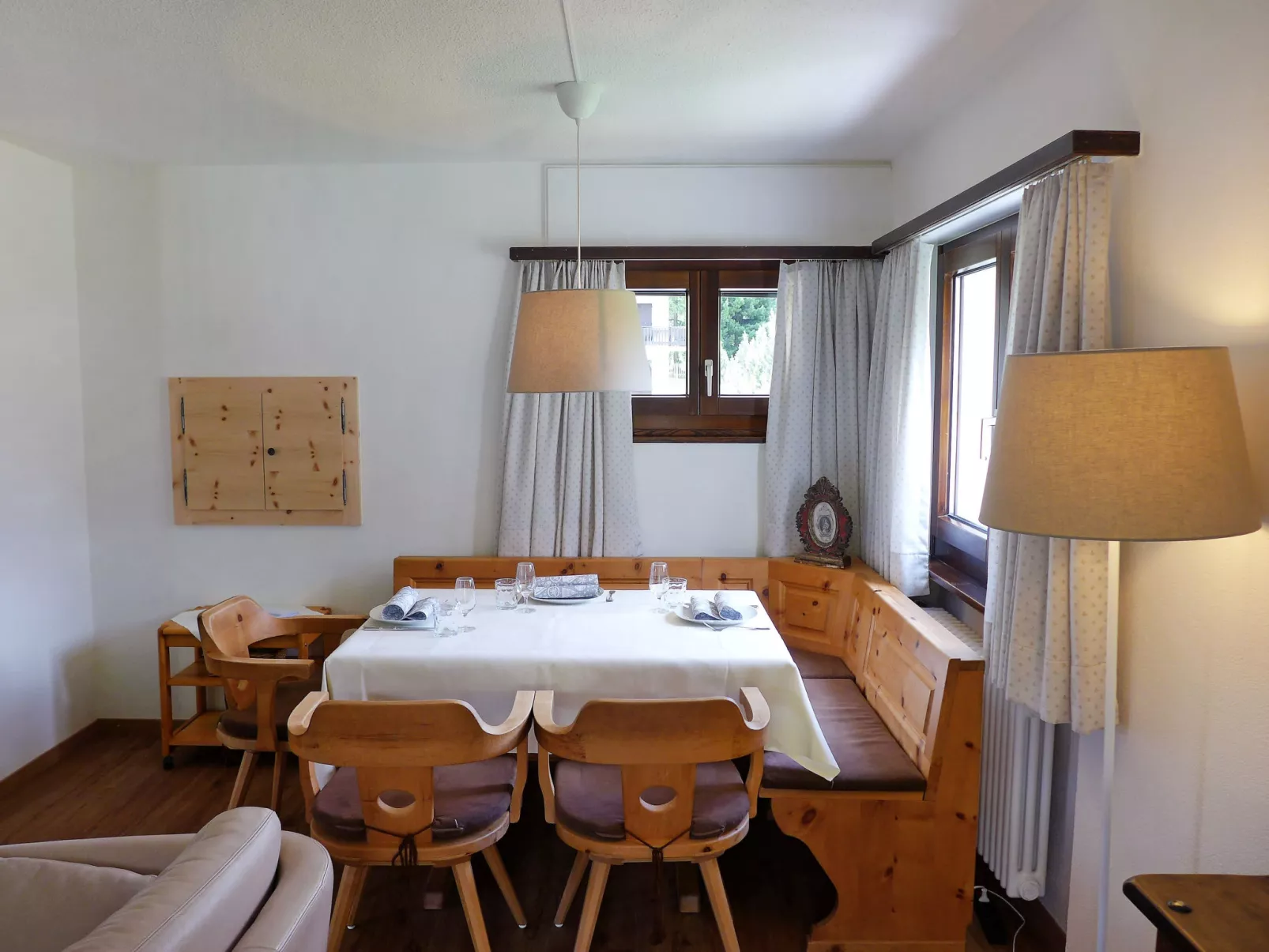 Chesa Mulin-Inside