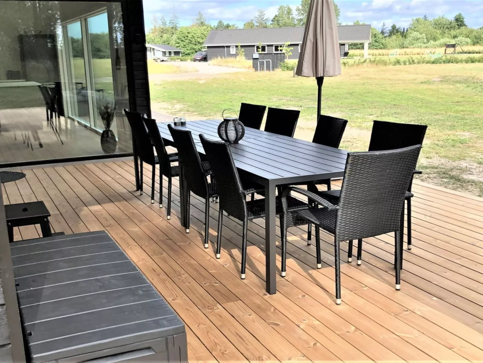 "Vanna" - 1.2km from the sea-Outside