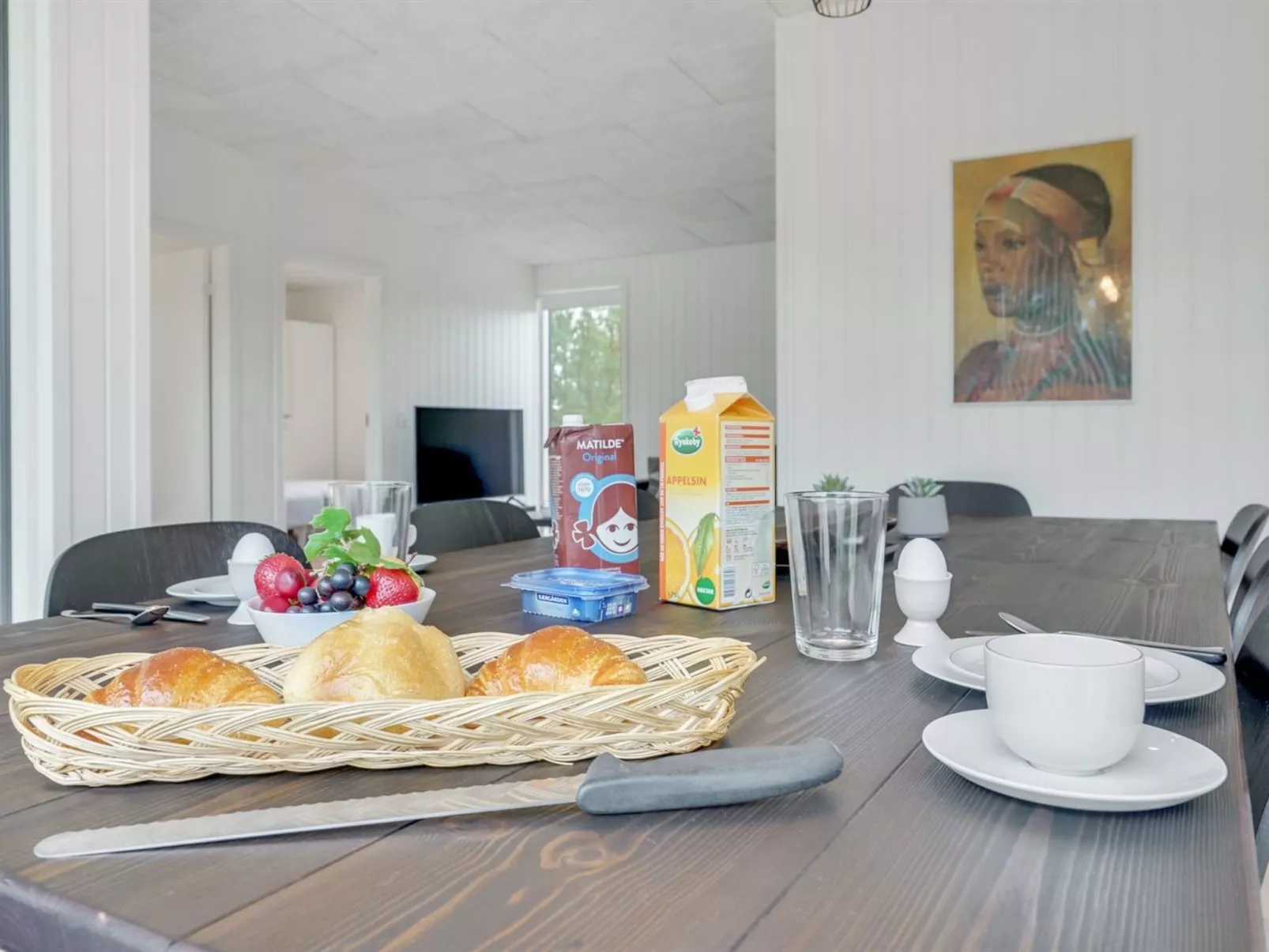 "Vanna" - 1.2km from the sea-Inside