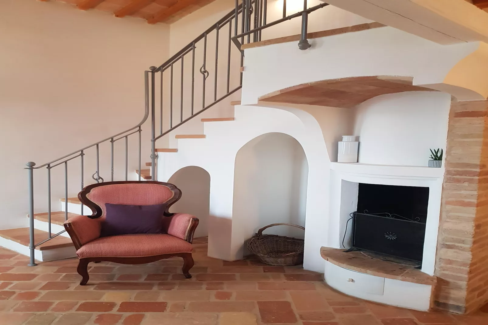 Melograno-Living room