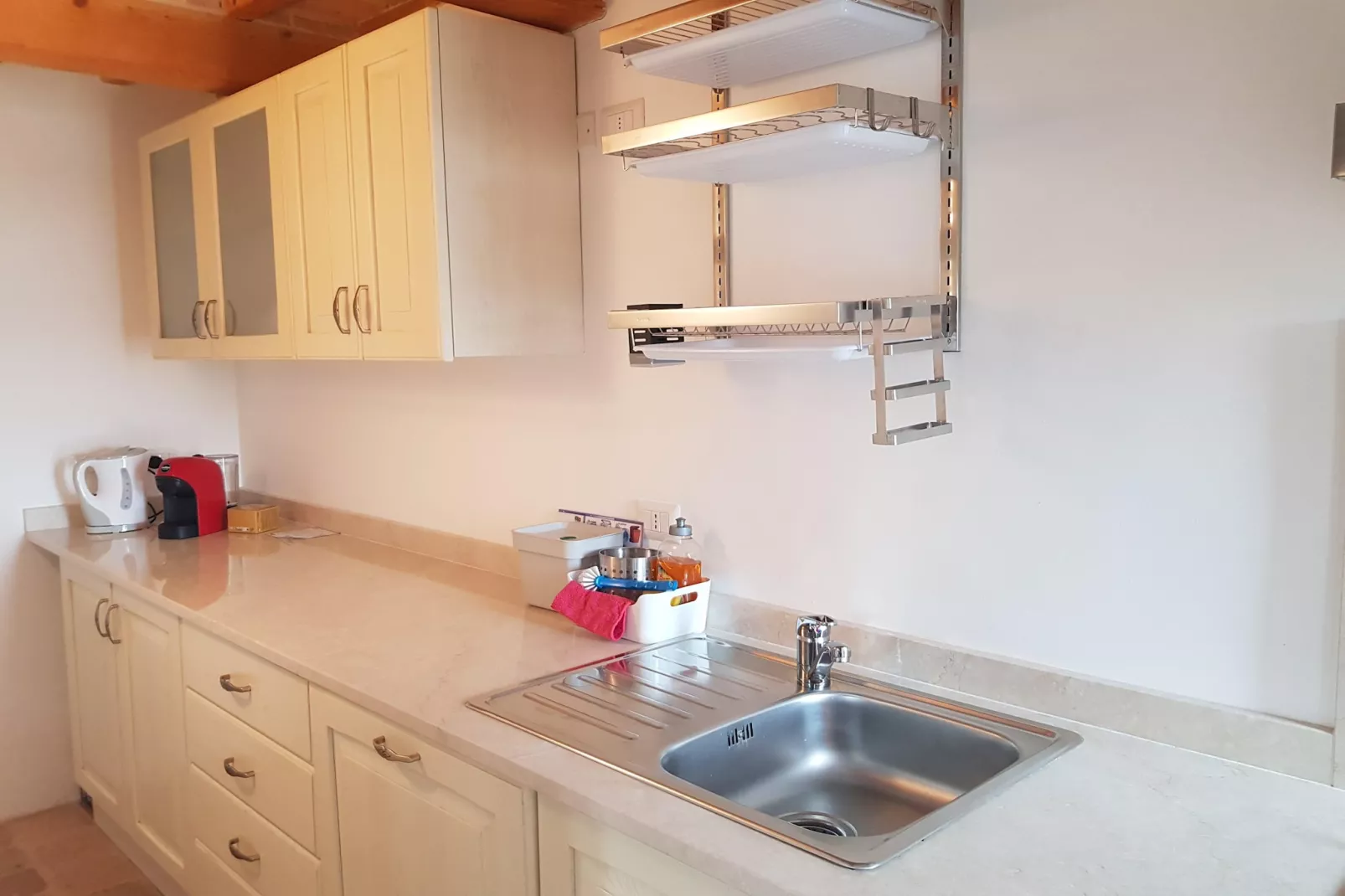 Melograno 4-Kitchen