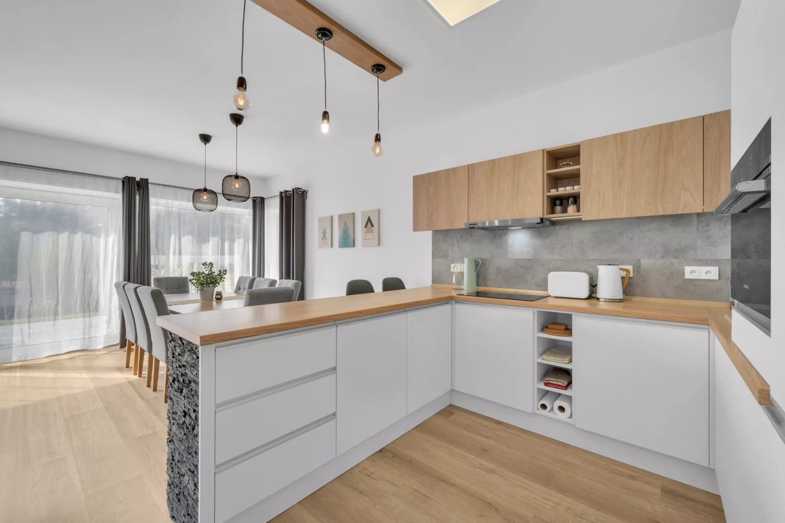 Cerny Dul KCL060-Kitchen