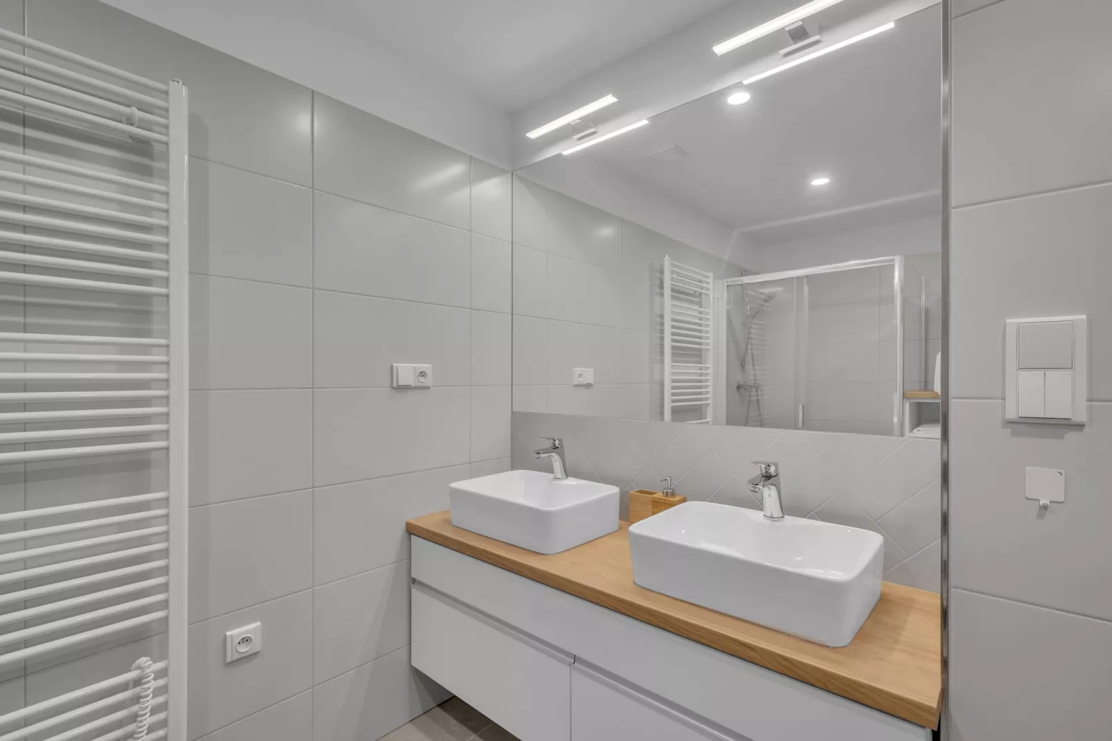 Cerny Dul KCL060-Bathroom