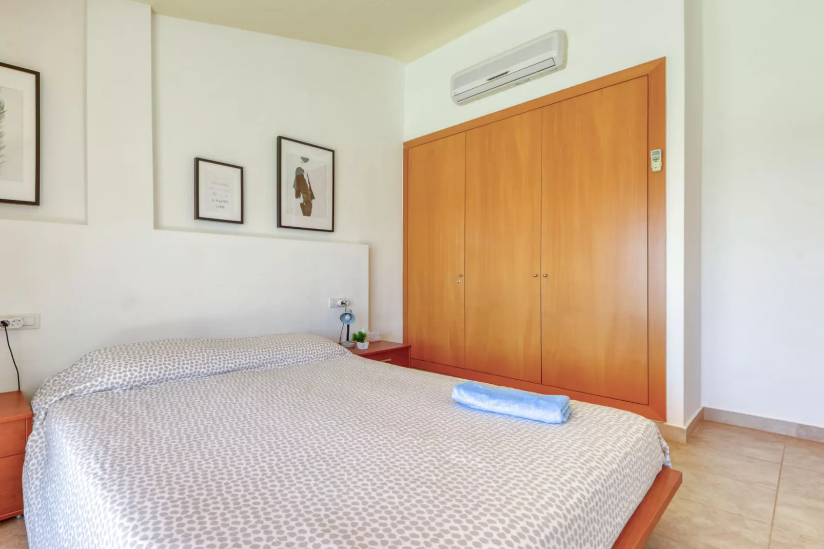 SUN VILLAGE  P4-Bedroom