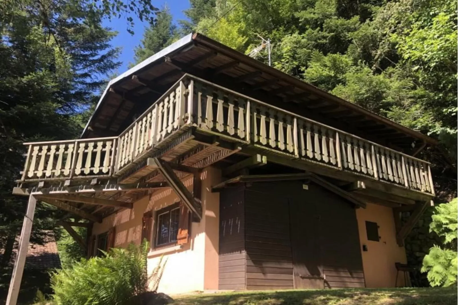 LE TRAPPEUR  Chalet en bois vue montagne-Outdoor