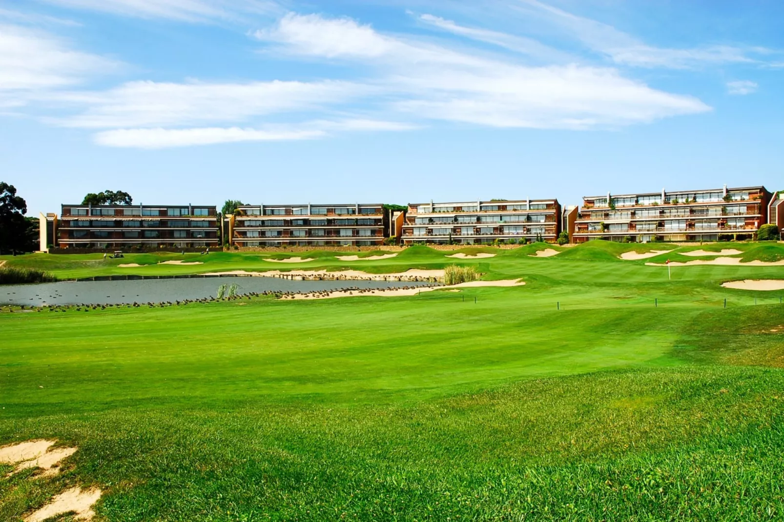 RESID.GOLF EST. 4 1-2-Areas summer 5km