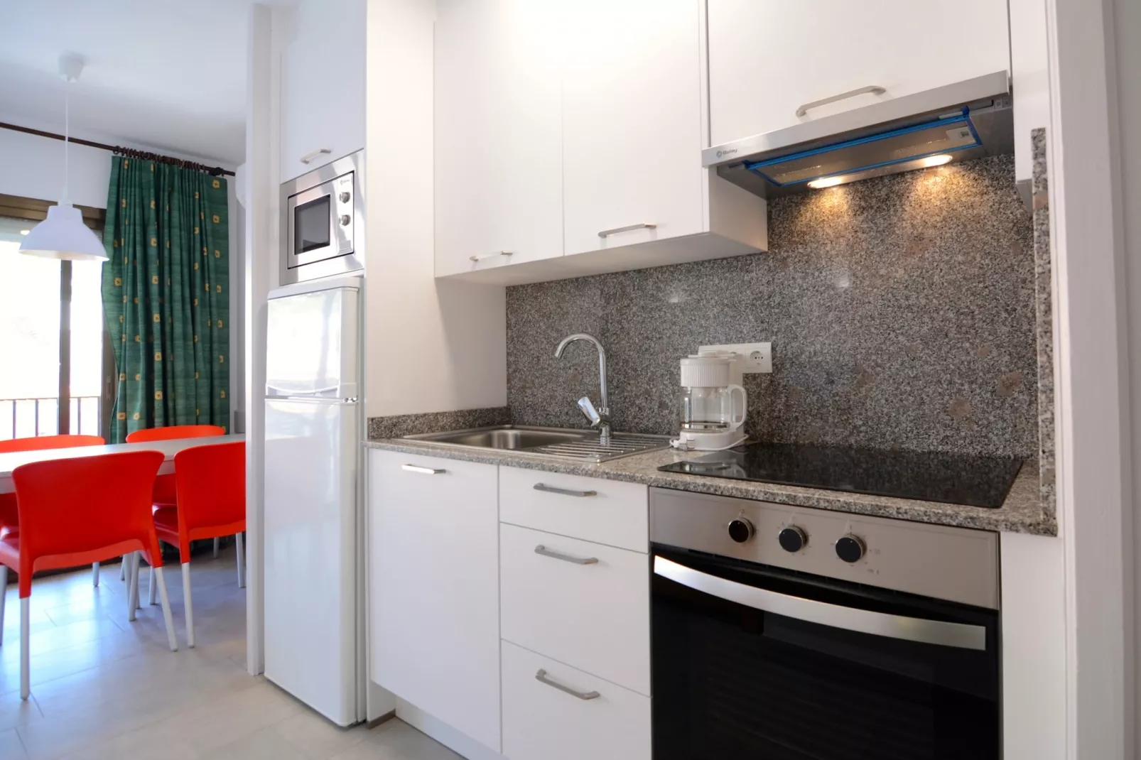 JADEMAR 066-B-Kitchen
