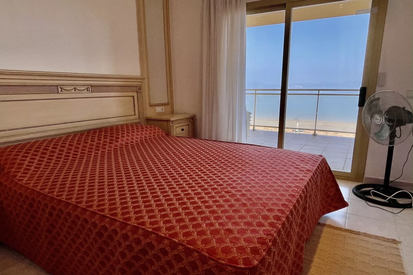MARGARIDA-Bedroom