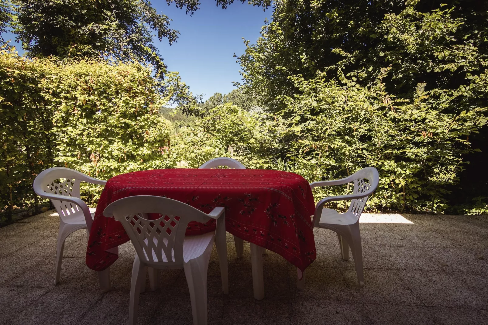 Yves-Terrace balcony