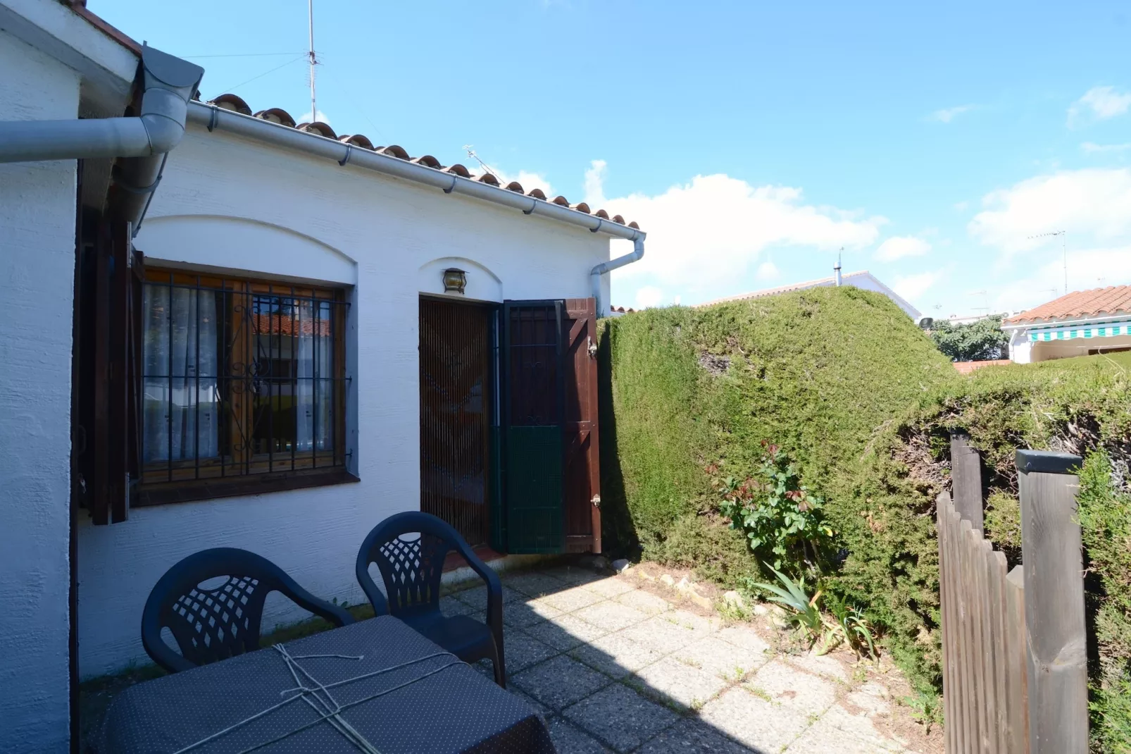 PUIG 213-Exterior summer