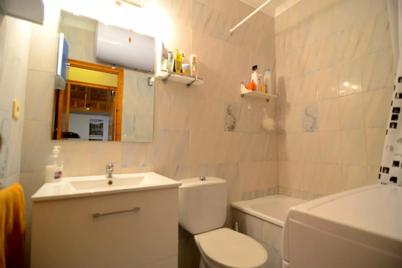 PUIG 213-Bathroom