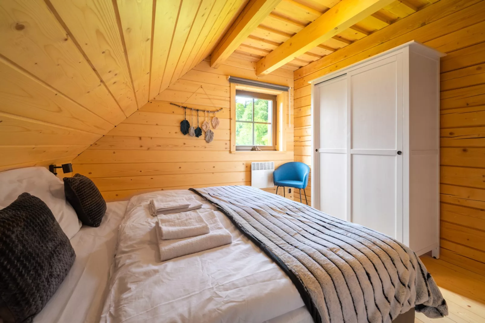 Velké Karlovice MKR545-Bedroom