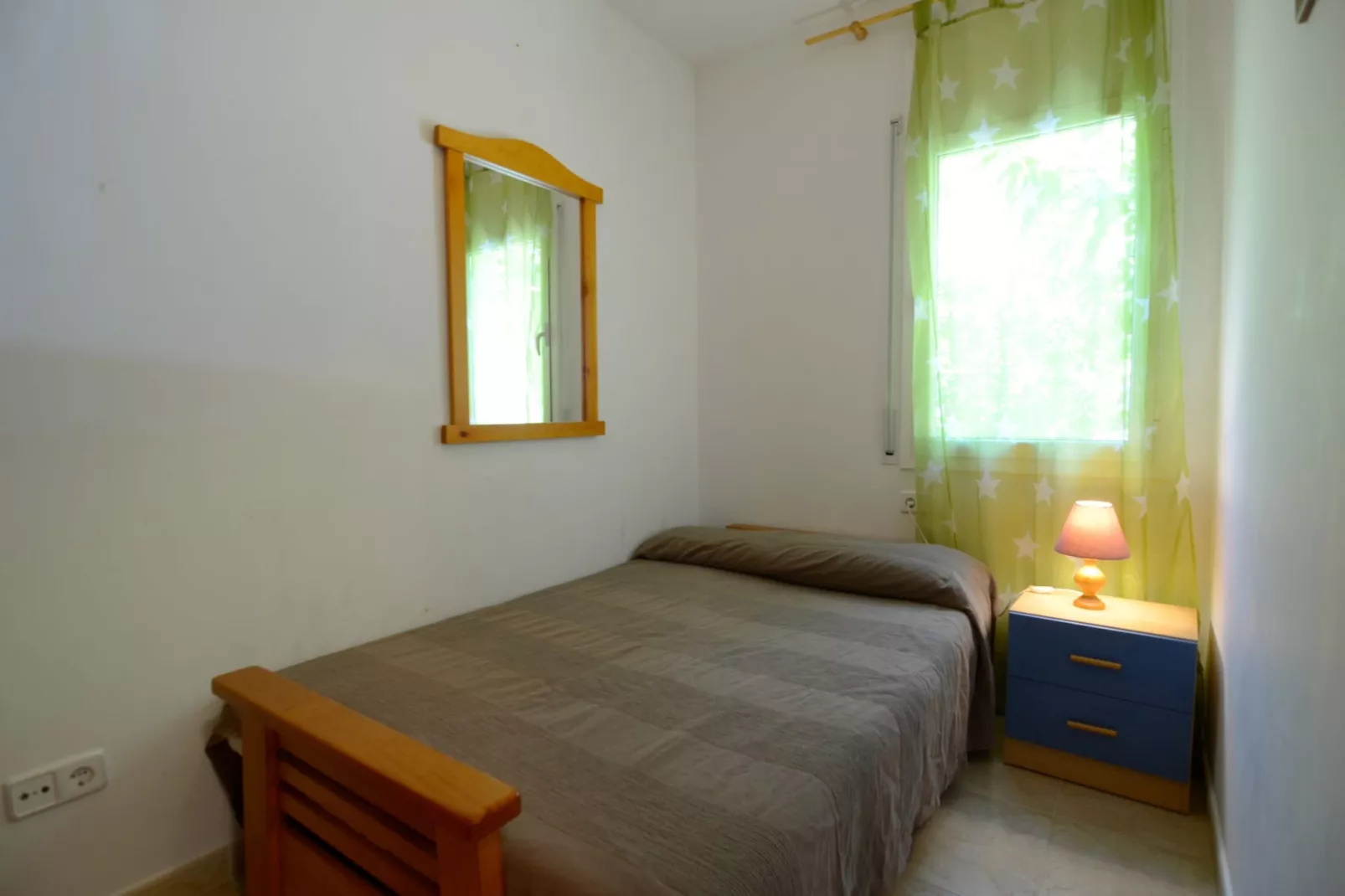 FLUVIA 32 A-Bedroom