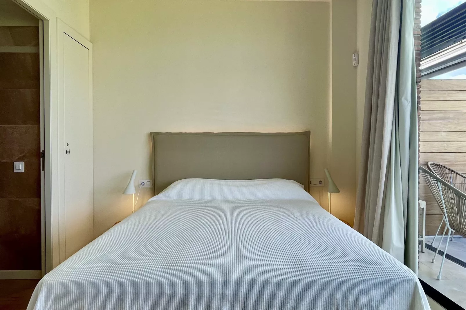RESID.GOLF EST. 4 1-3-Bedroom