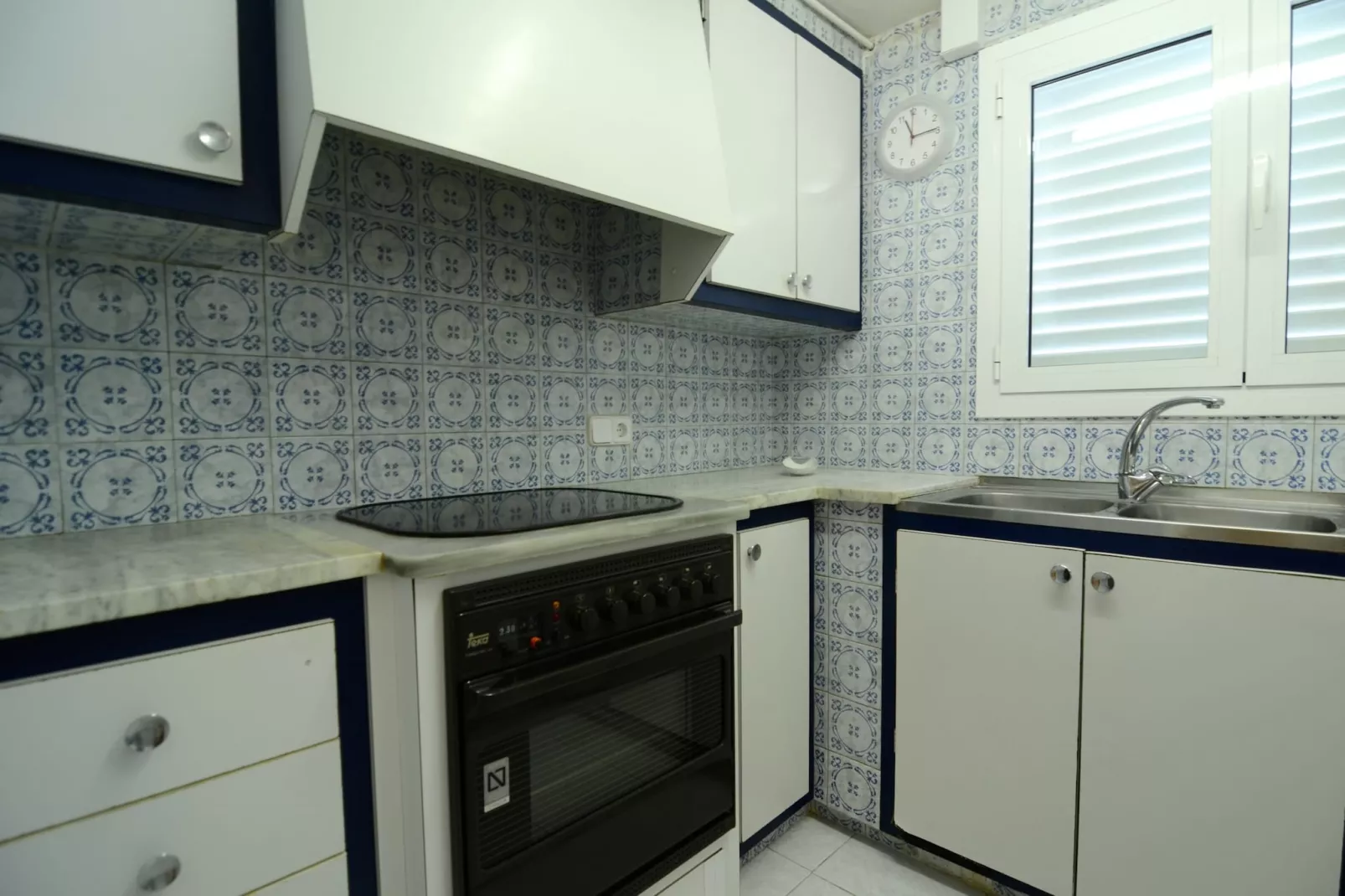 ENRIC SERRA 54-Kitchen