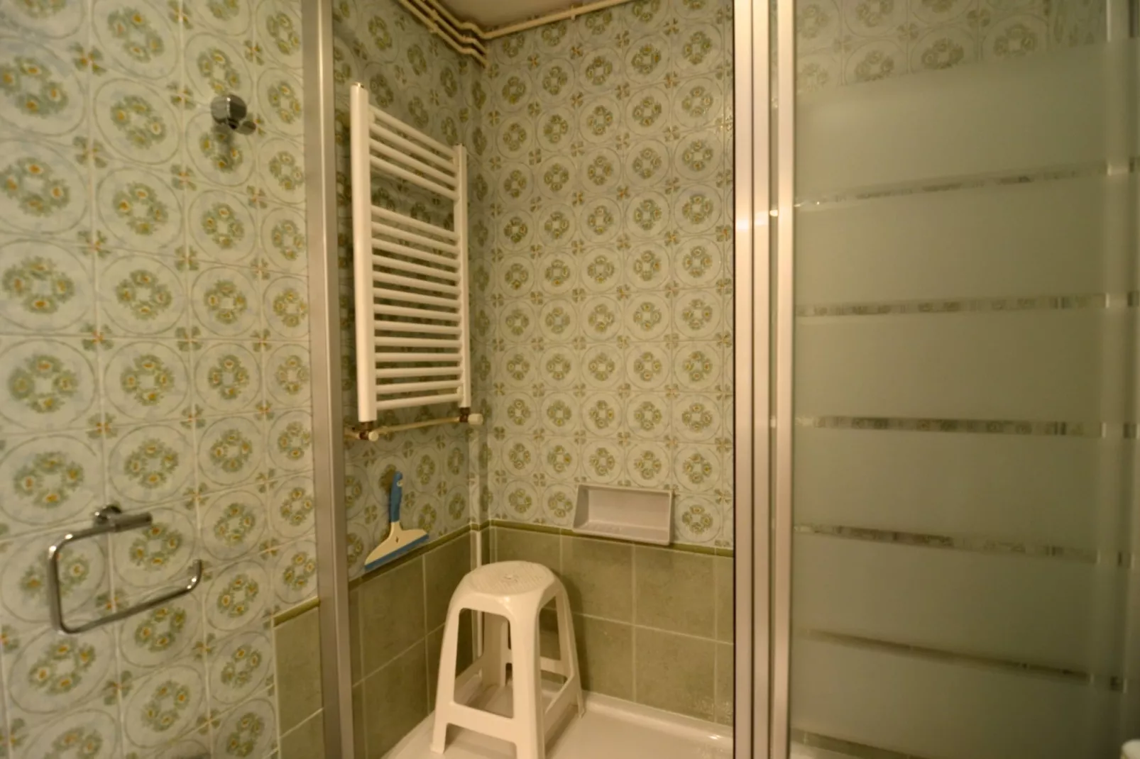 ENRIC SERRA 54-Bathroom