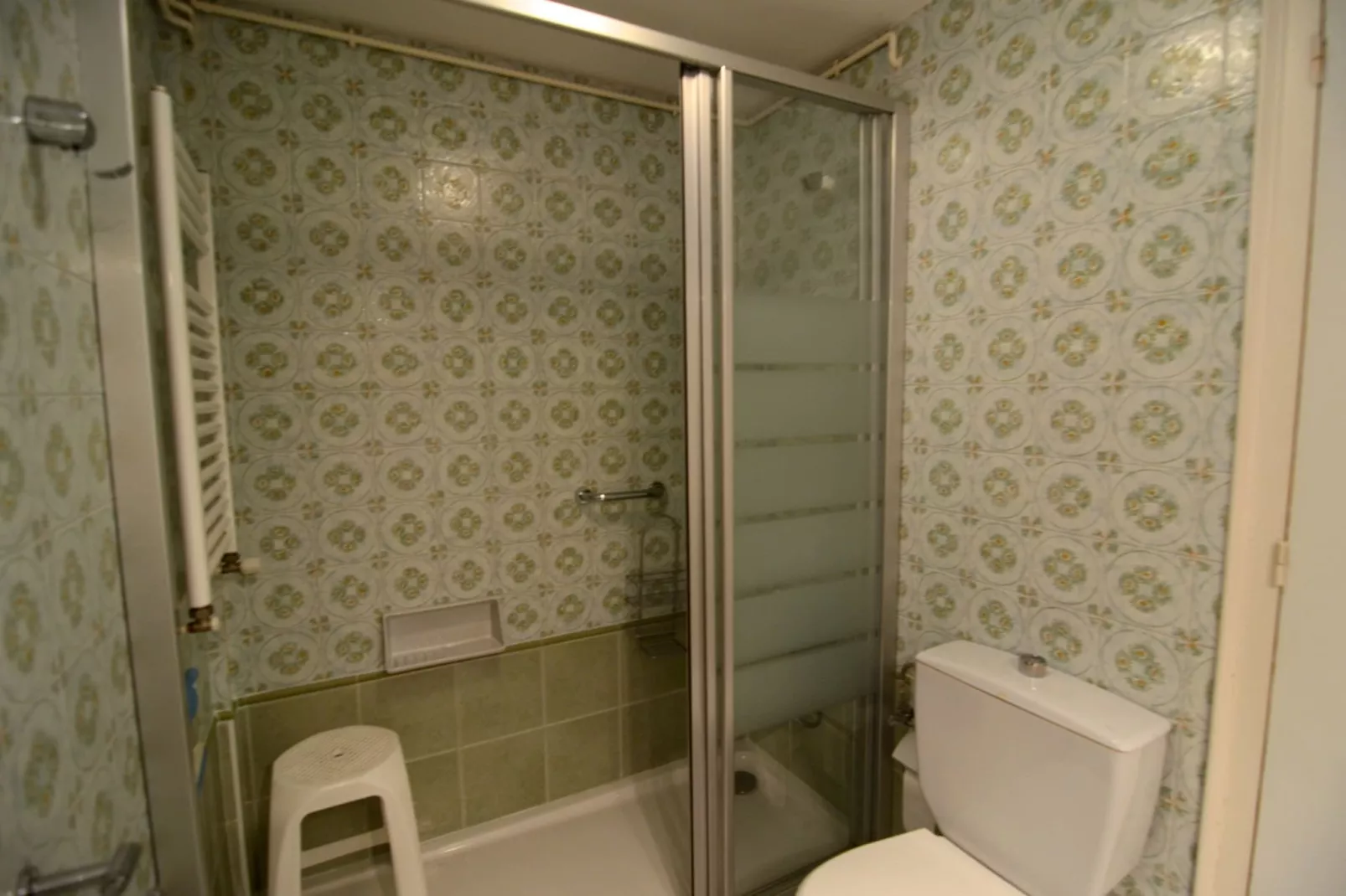 ENRIC SERRA 54-Bathroom
