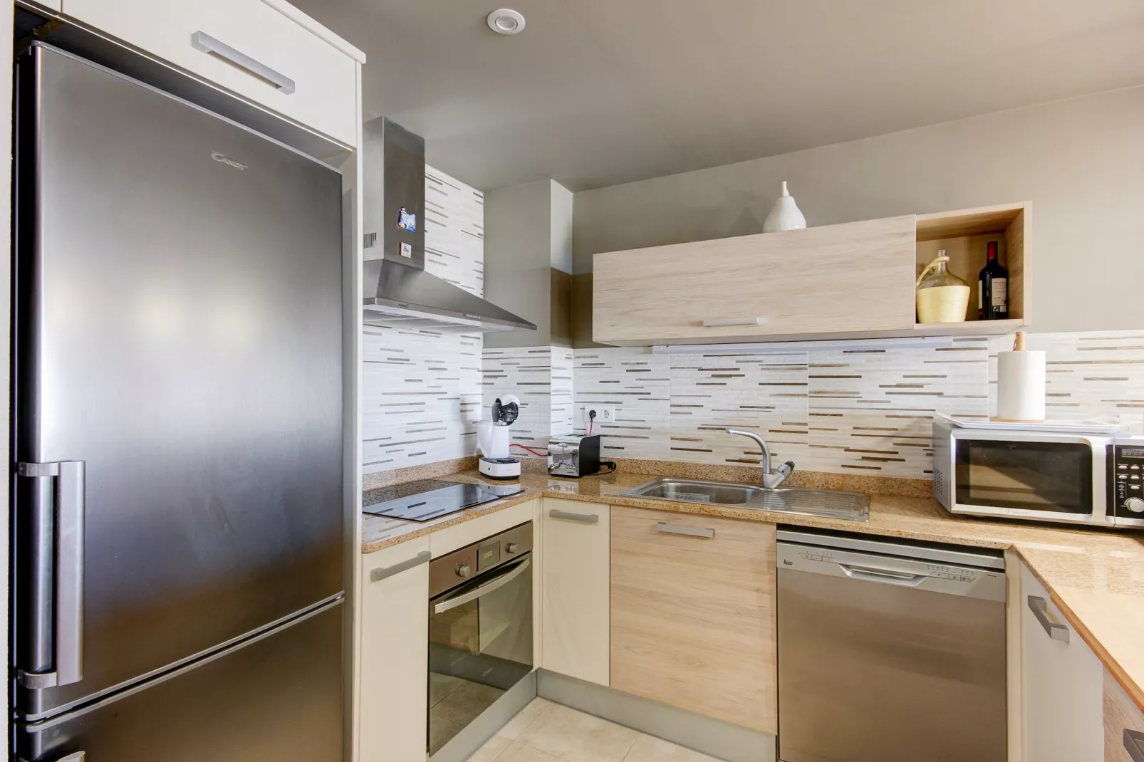 SUN VILLAGE P2-Kitchen