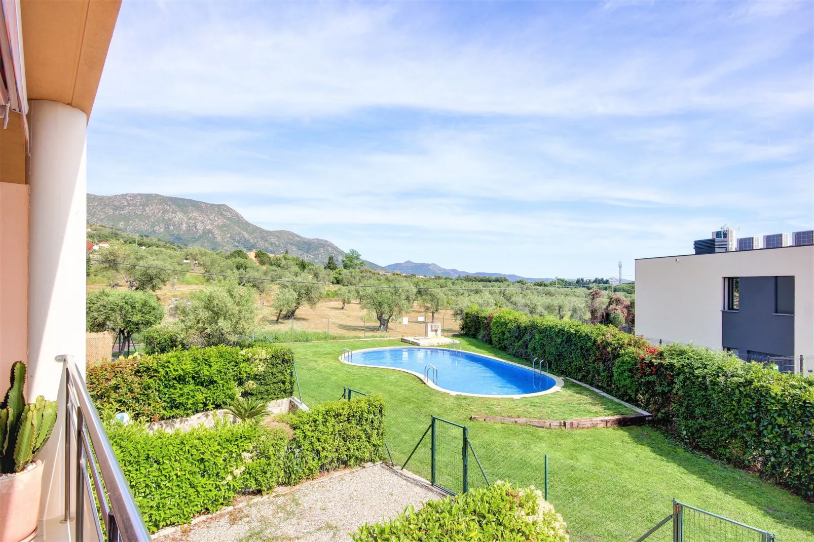 SUN VILLAGE P2-Terrace