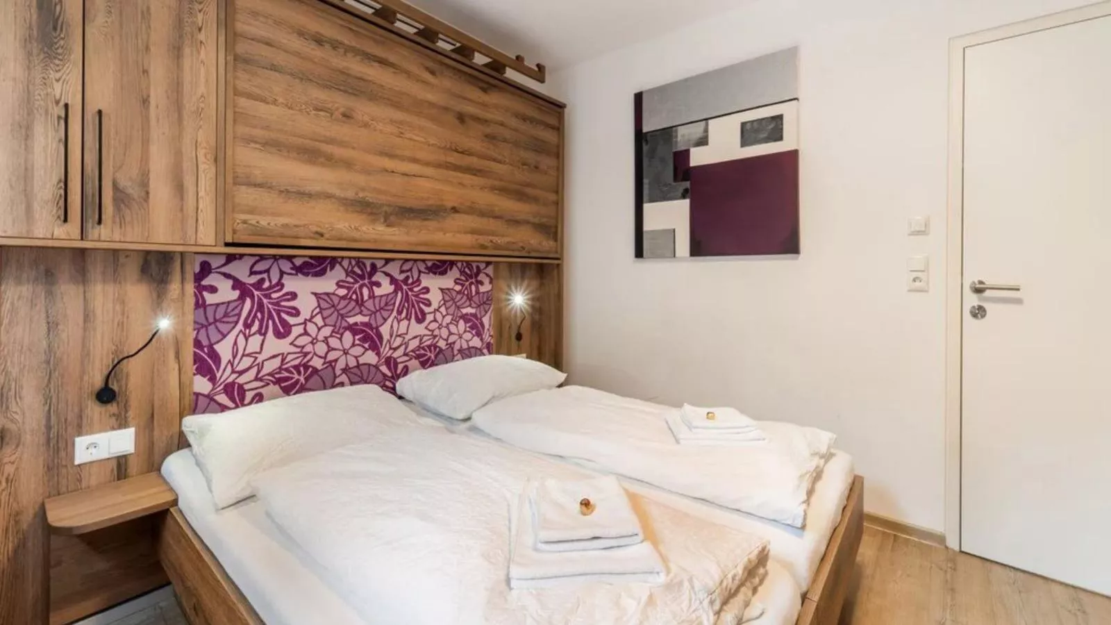 Sonne-Bedroom
