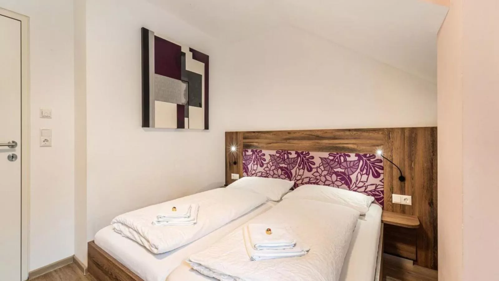 Sonne-Bedroom