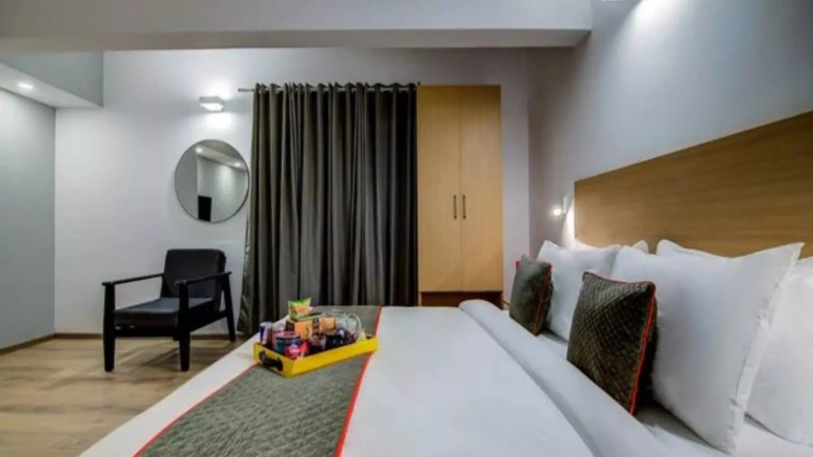 Sonne-Bedroom