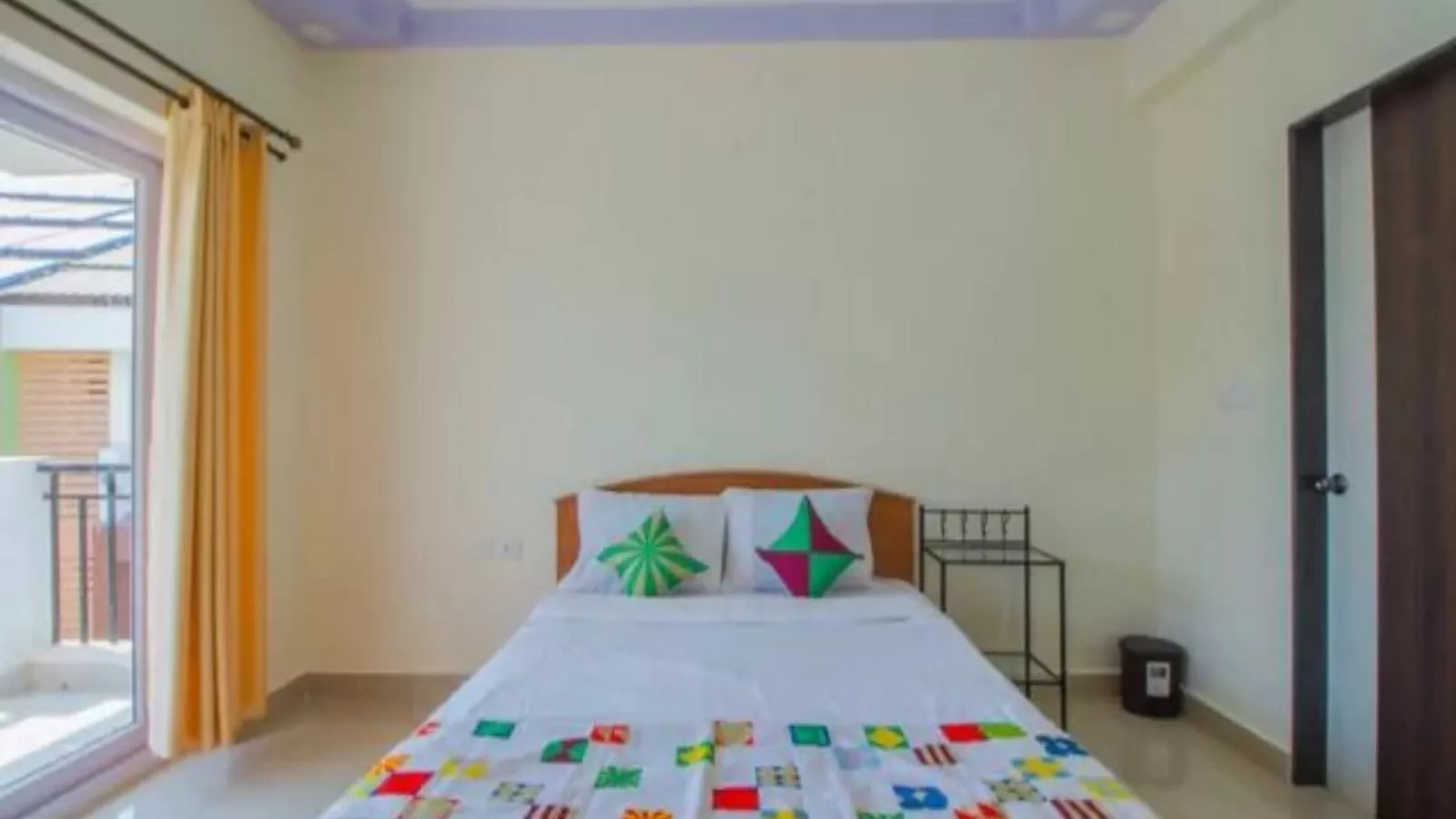 Slunce-Bedroom