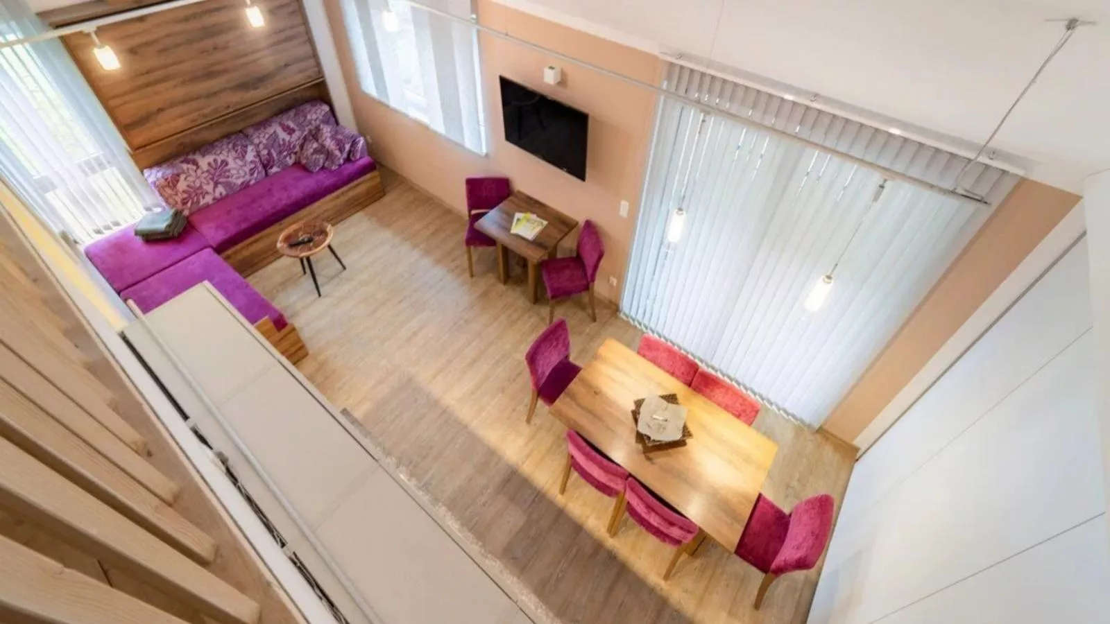 Del Sol-Dining room