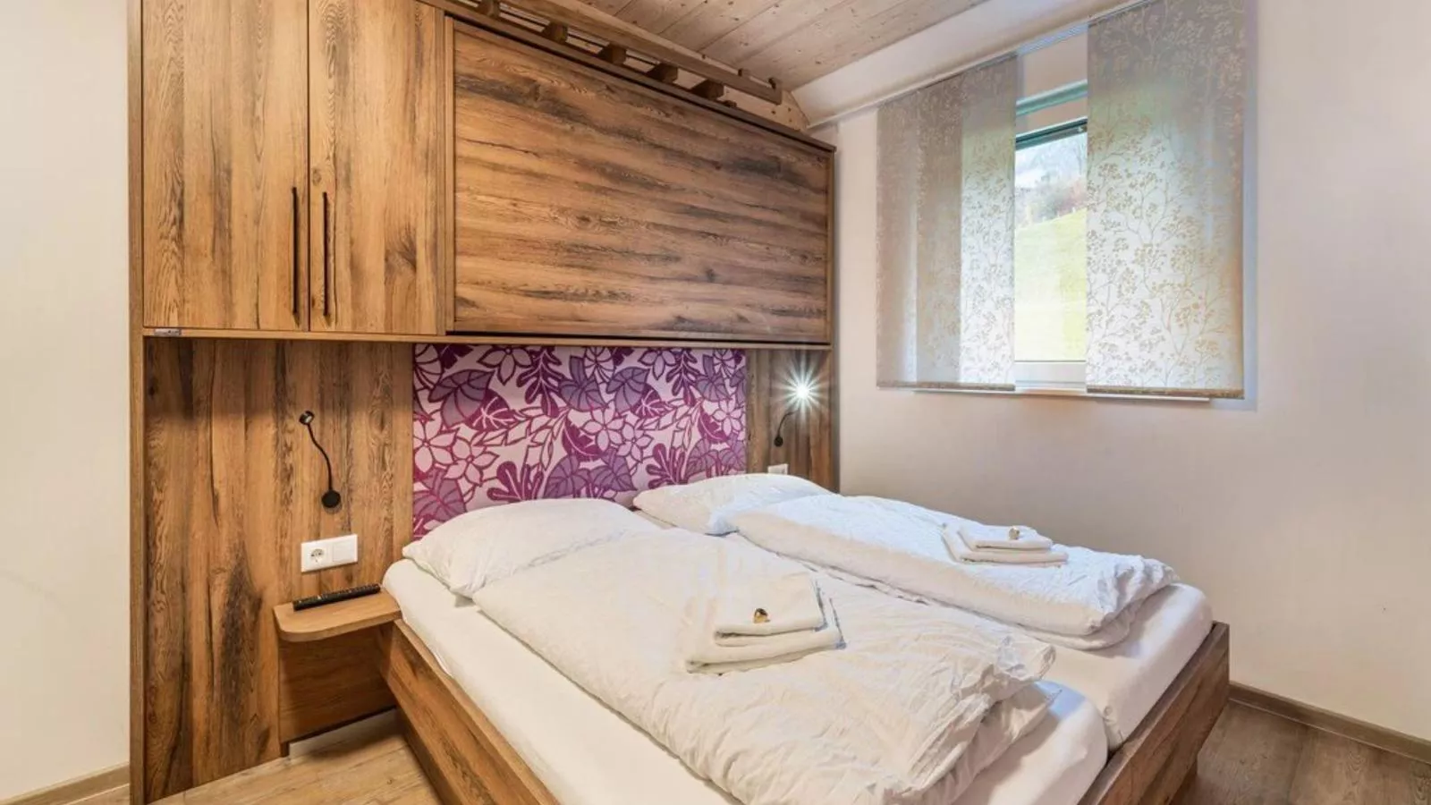 Del Sol-Bedroom