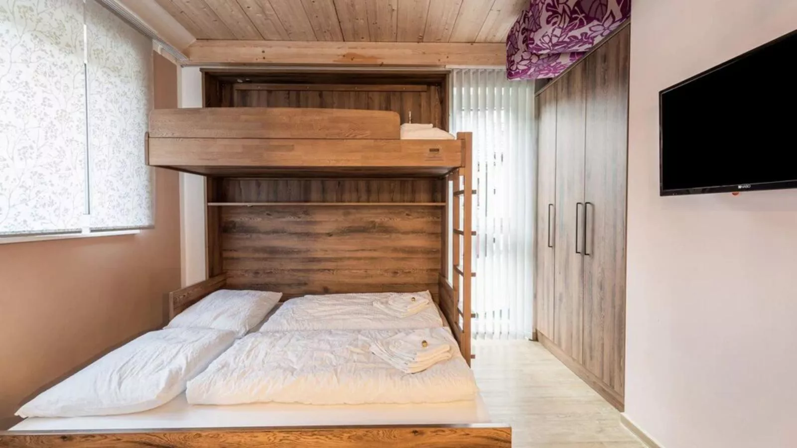 Del Sol-Bedroom