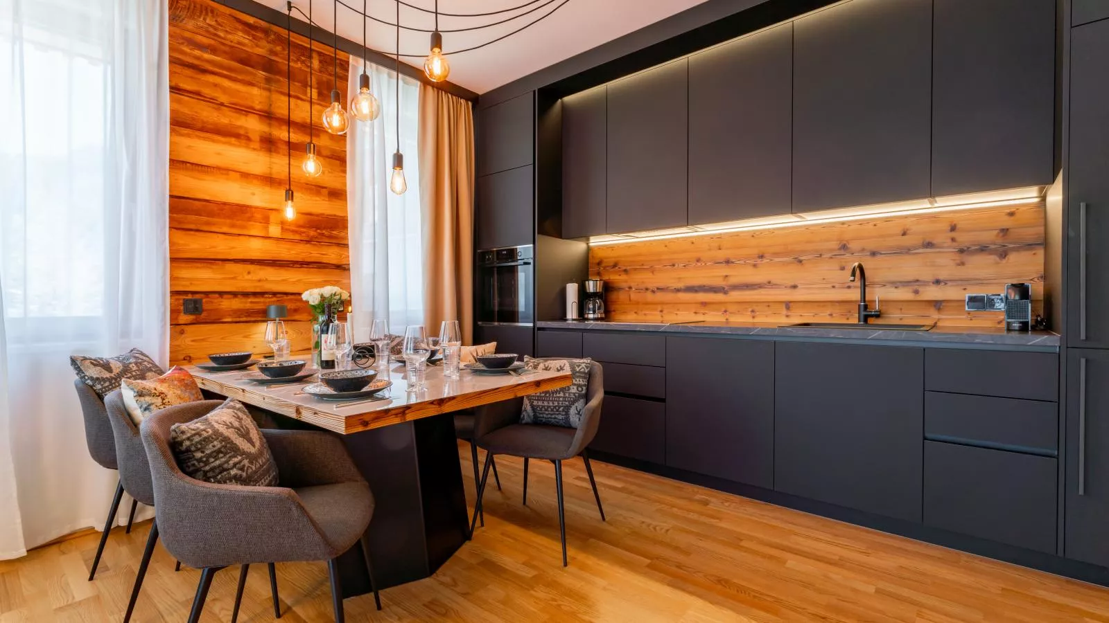 Zirbennest Sonnenalpe Nassfeld-Kitchen