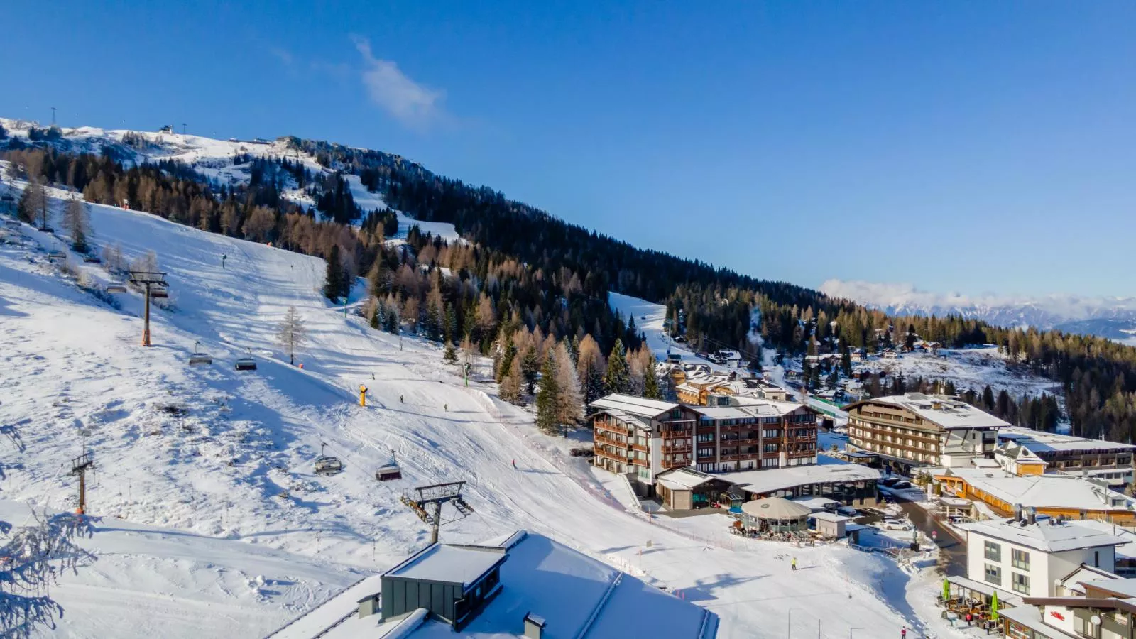 Zirbennest Sonnenalpe Nassfeld-View winter