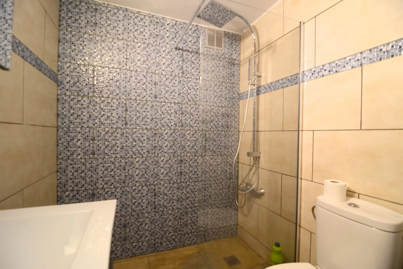 JADEMAR 006-A-Bathroom